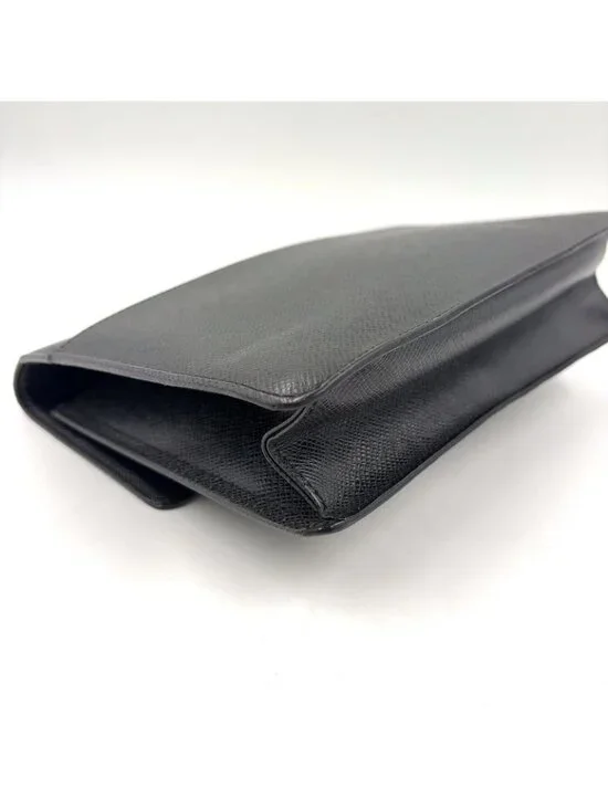 Louis Vuitton Selenga Taiga Ardoise Leather Black Clutch Silver - Picture 8 of 15